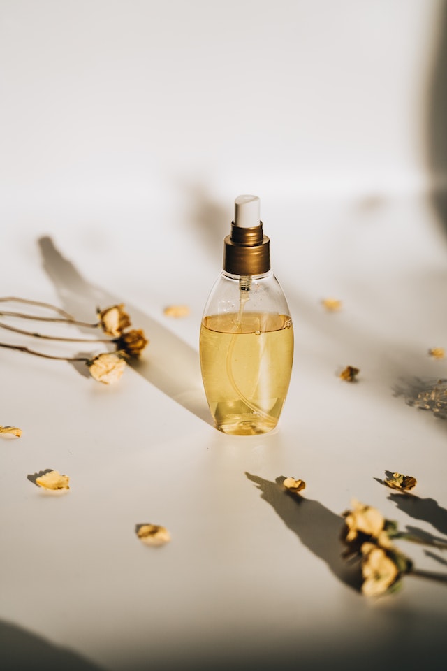 A comprehensive guide to choosing and wearing cologne