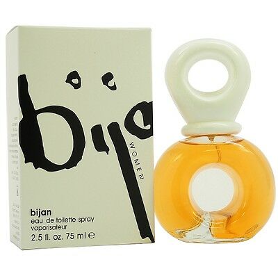 Bijan Eau De Toilette bottle with pale green box and clear glass atomizer with cream-colored cap.