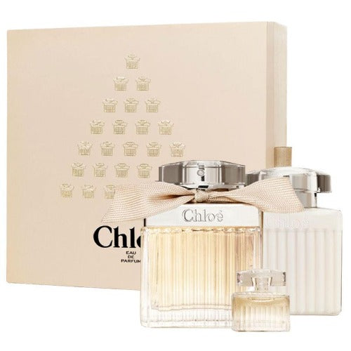 Chloé Eau de Parfum 3 piece gift set with ribbed glass bottle body lotion mini bottle and beige packaging box front view